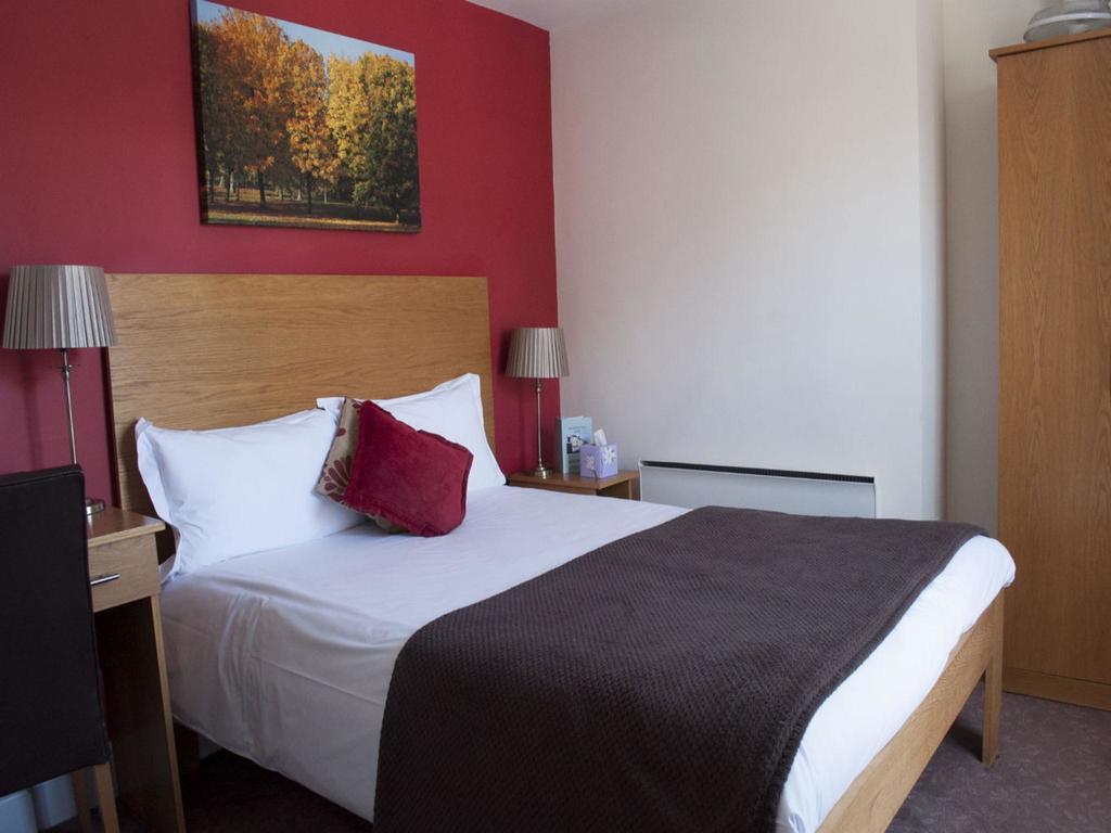 The North Hill Hotel Colchester Room photo
